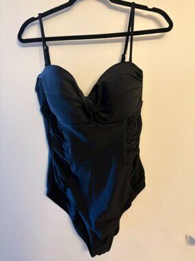Old Navy One Piece Black Swimsuit Sweetheart Neckline Large